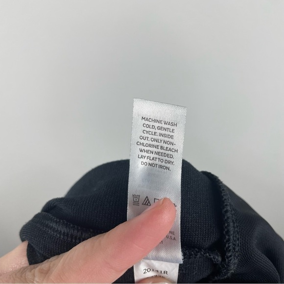 Assets by Spanx Black Faux Leather Front Pull On Leggings Size XL - Picture 5 of 6